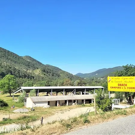 Avec Piscine Chauffee A L'annee