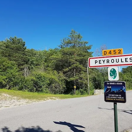 Avec Piscine Chauffee A L'annee Villa Peyroules